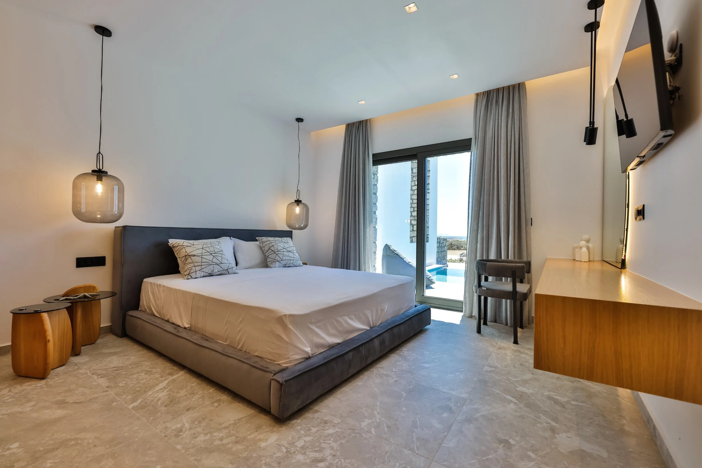 Grande SeaView Suite w Private Pool (12)
